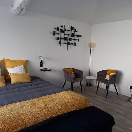 L'Atelier D'Andre Bed & Breakfast Monbahus Luaran gambar