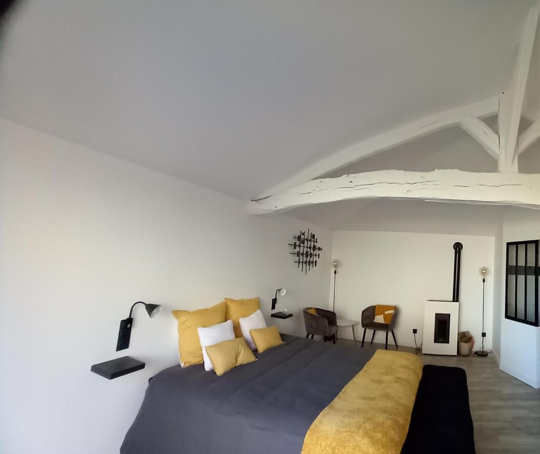 L'Atelier D'Andre Bed & Breakfast Monbahus Luaran gambar